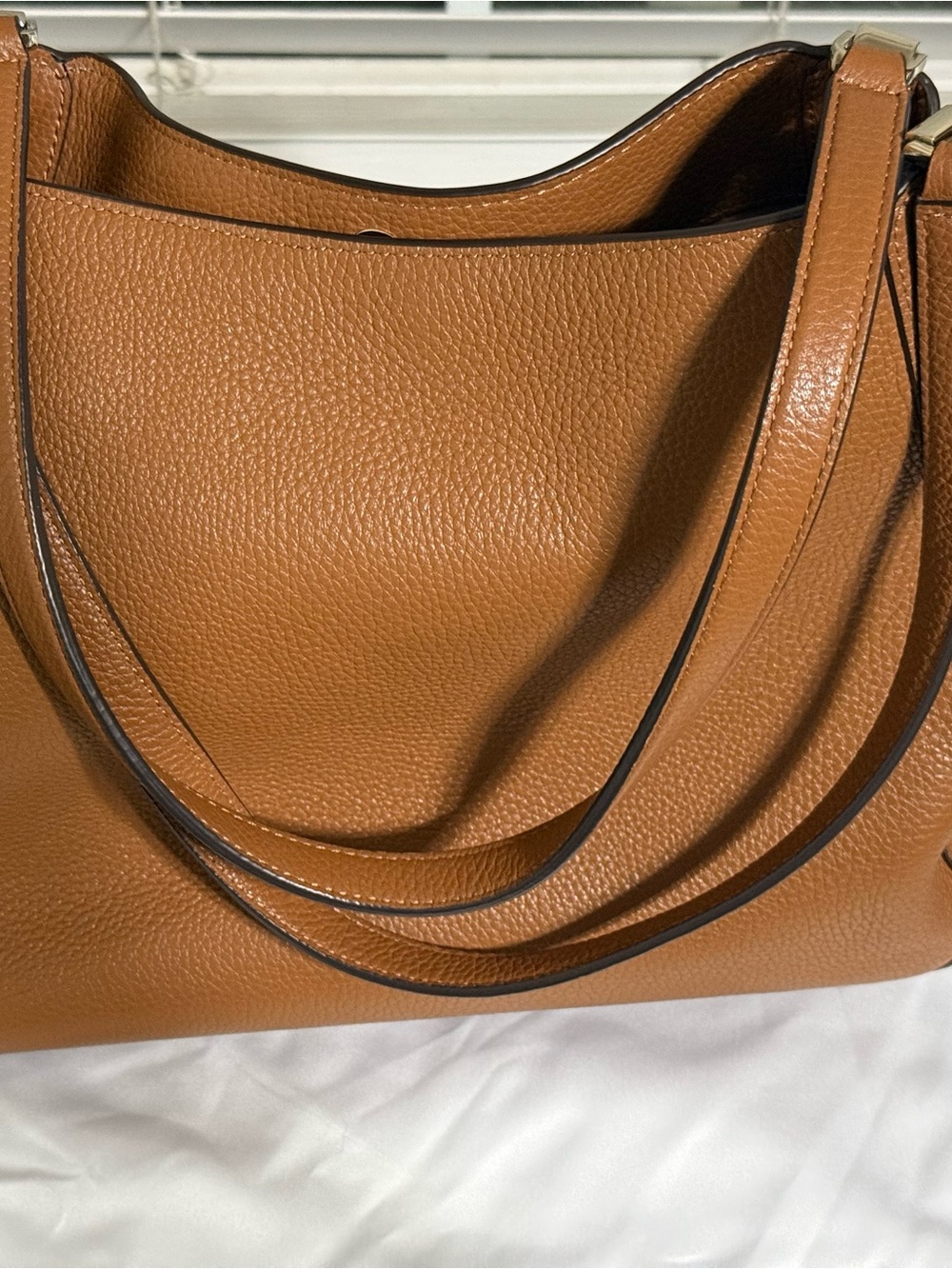 Pre-loved-Kate Spade Leather Bag and Leather Warm Gingerbread Wallet - Picture 3 of 9